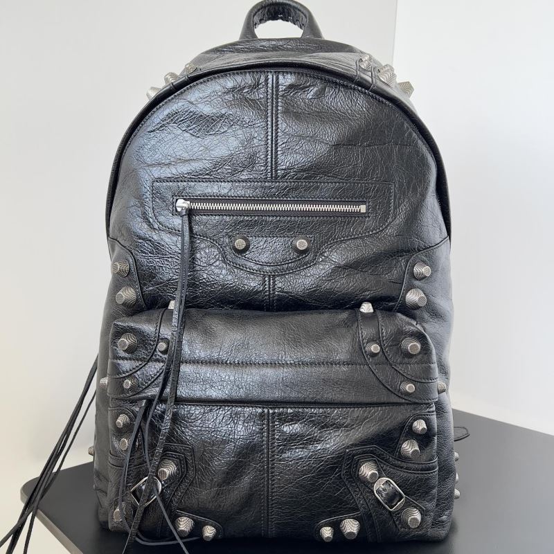 Ba*len*cia*ga backpacks